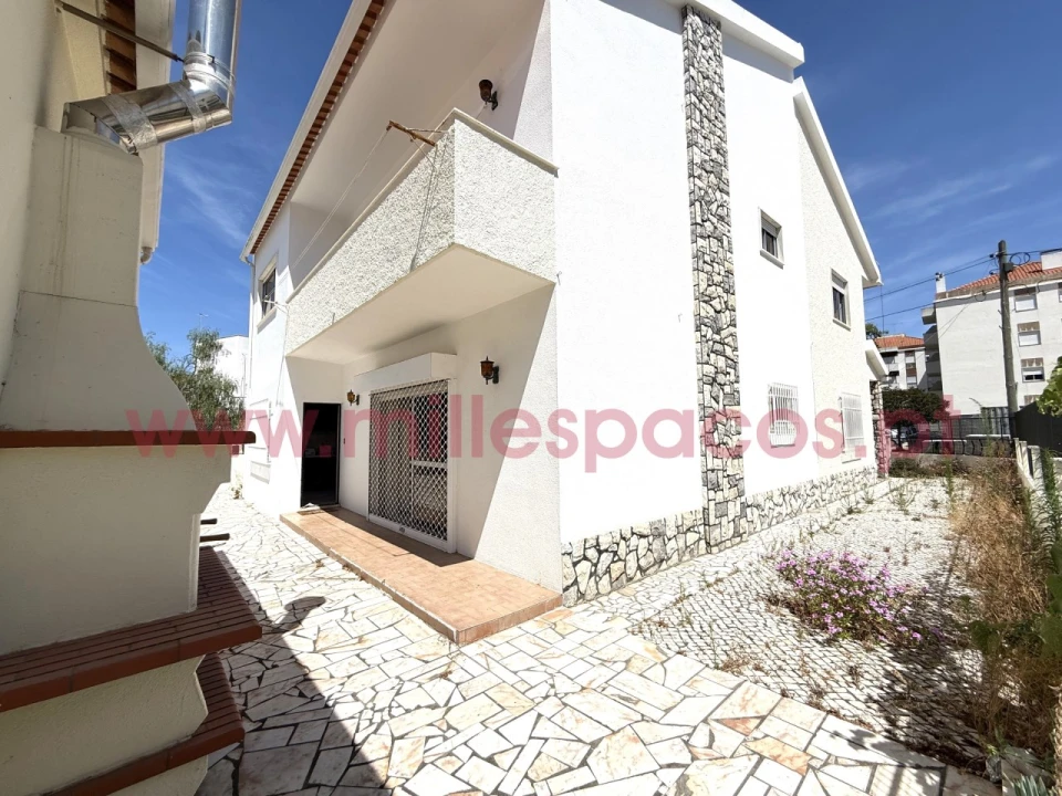Moradia T5 para Venda em Montijo e Afonsoeiro Foto 56