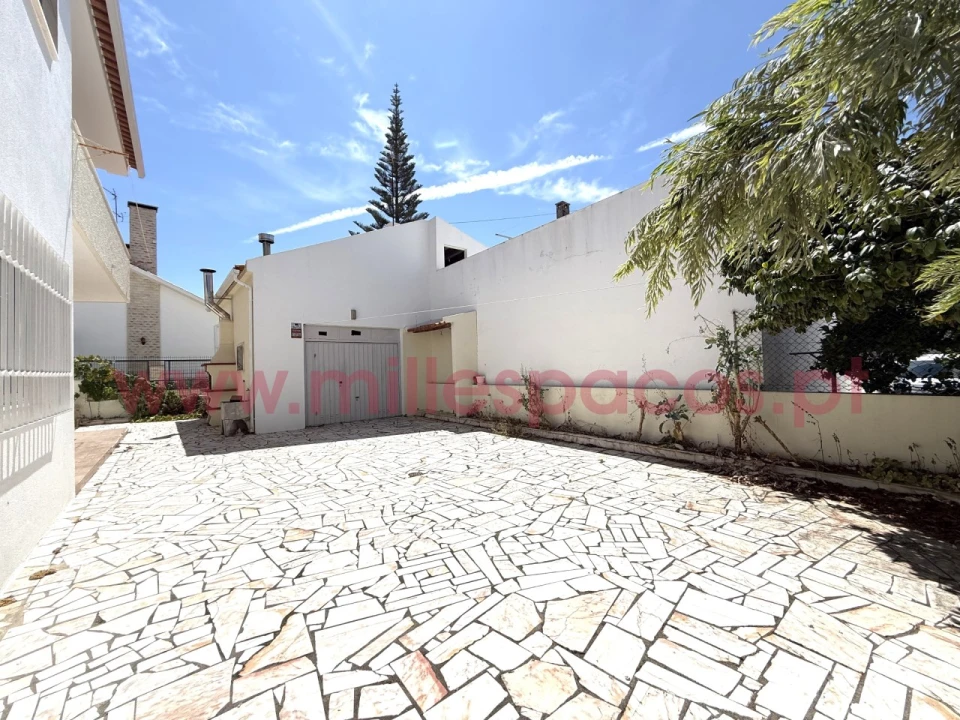 Moradia T5 para Venda em Montijo e Afonsoeiro Foto 49