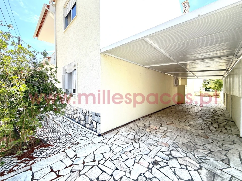 Moradia T5 para Venda em Montijo e Afonsoeiro Foto 50