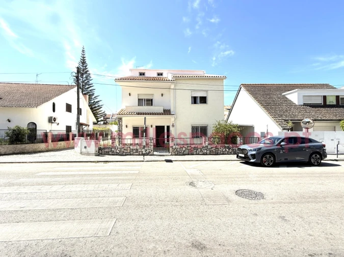 Moradia T5 para Venda em Montijo e Afonsoeiro Foto 52