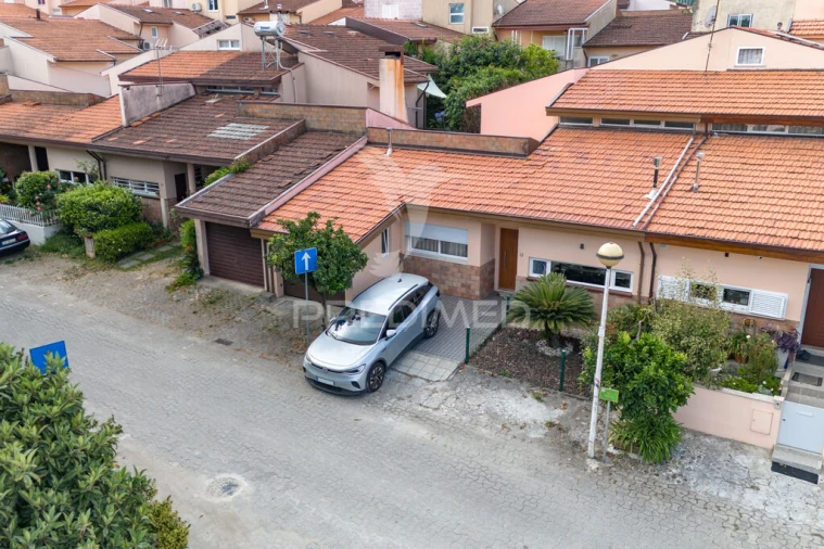 Moradia T3 para Venda em Nogueiró e Tenões Foto 2