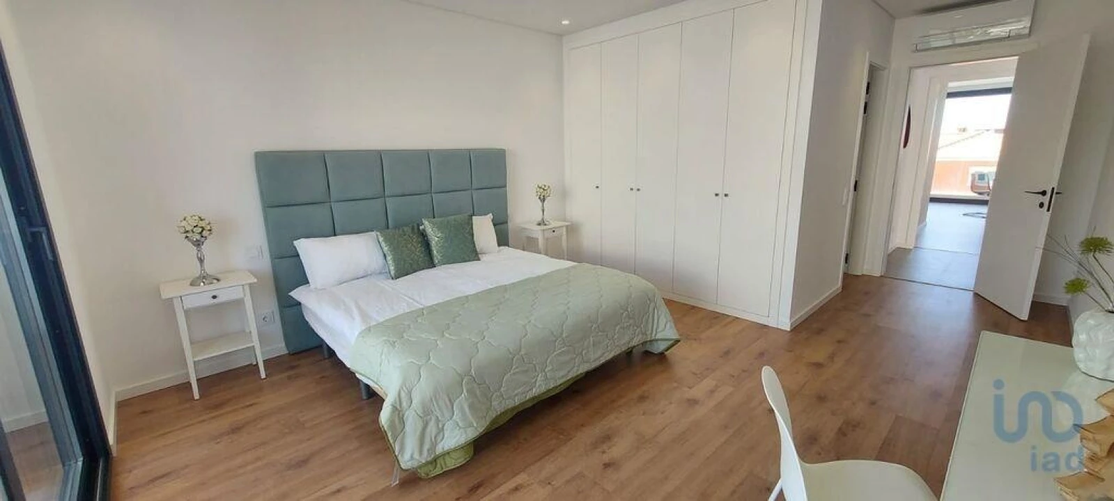Moradia T4 para Venda em Albufeira e Olhos de Água Foto 6