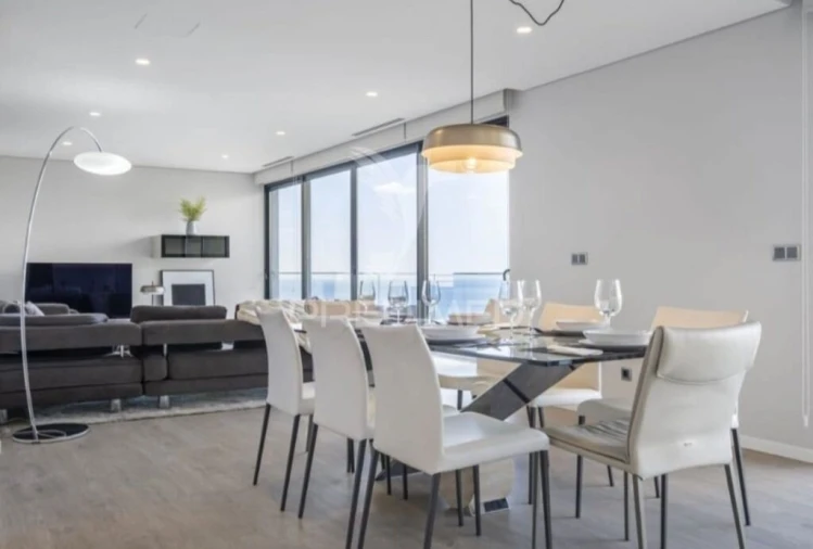 Apartamento T3 para Venda em São Martinho Foto 2