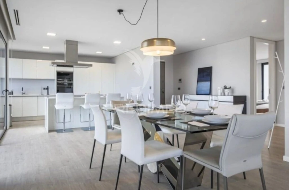 Apartamento T3 para Venda em São Martinho Foto 1