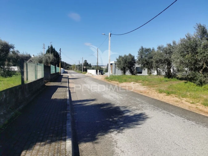 Terreno para Venda em Vila Nova da Barquinha Foto 1