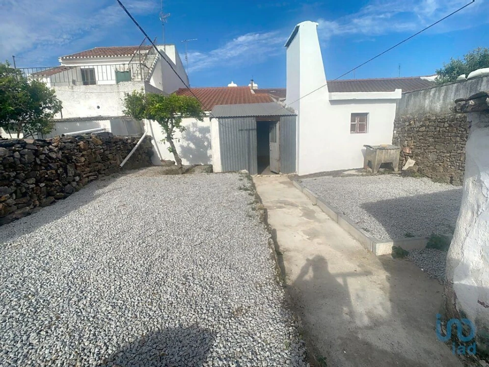 Moradia T2 para Venda em Caia, São Pedro e Alcáçova Foto 13