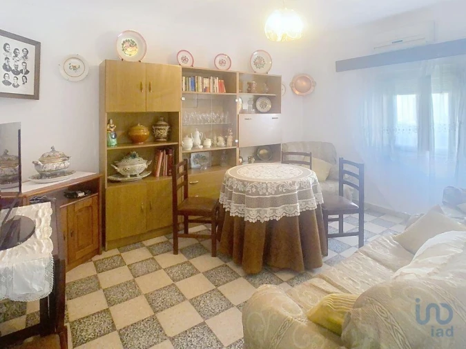 Moradia T2 para Venda em Caia, São Pedro e Alcáçova Foto 3