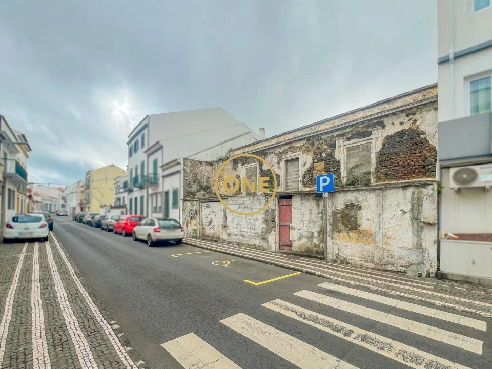 Moradia para Venda em Ponta Delgada (São José) Foto 2