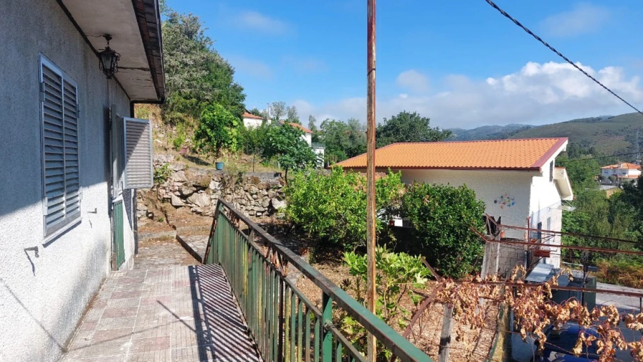 Moradia T3 para Venda em Guilhofrei Foto 15