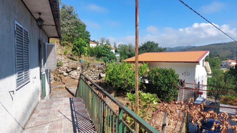 Moradia T3 para Venda em Guilhofrei Foto 15