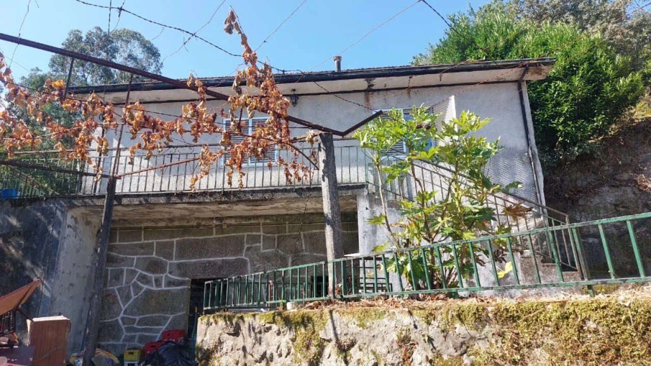 Moradia T3 para Venda em Guilhofrei Foto 3