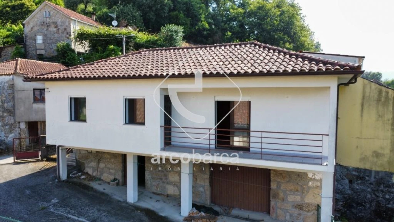 Moradia T2 para Venda em Vale Foto 18