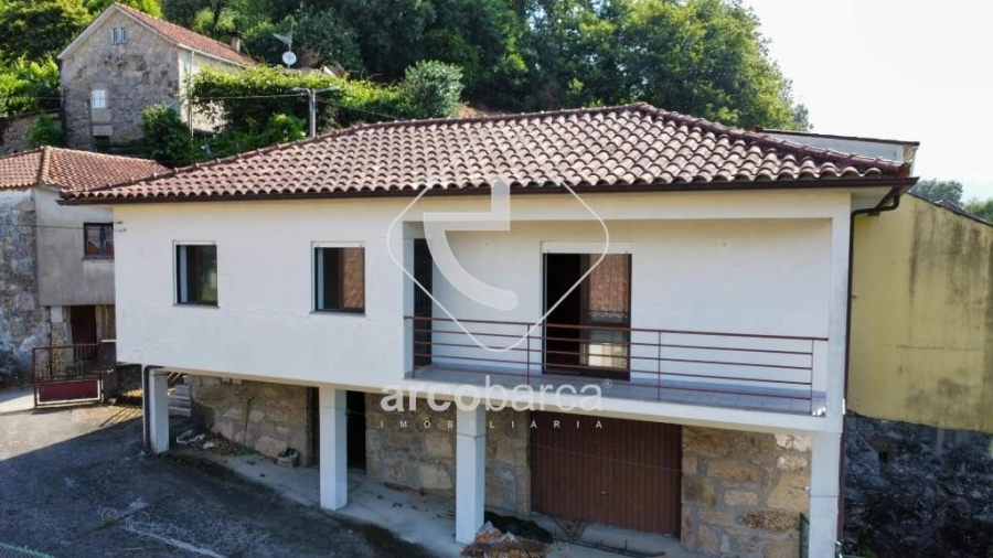 Moradia T2 para Venda em Vale Foto 18