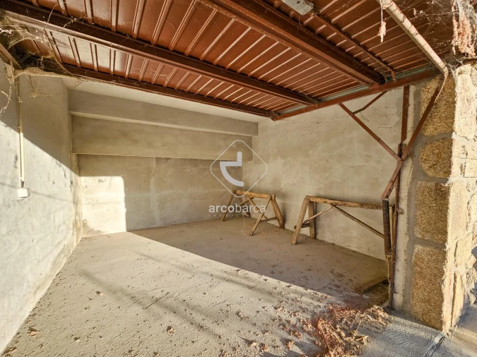 Moradia T2 para Venda em Vale Foto 25