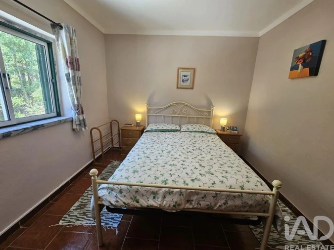 Moradia T3 para Venda em Almoster Foto 10