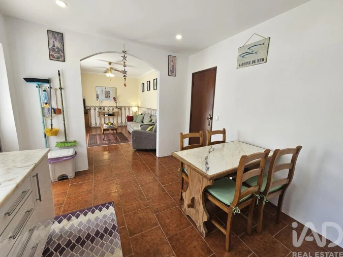 Moradia T3 para Venda em Almoster Foto 6