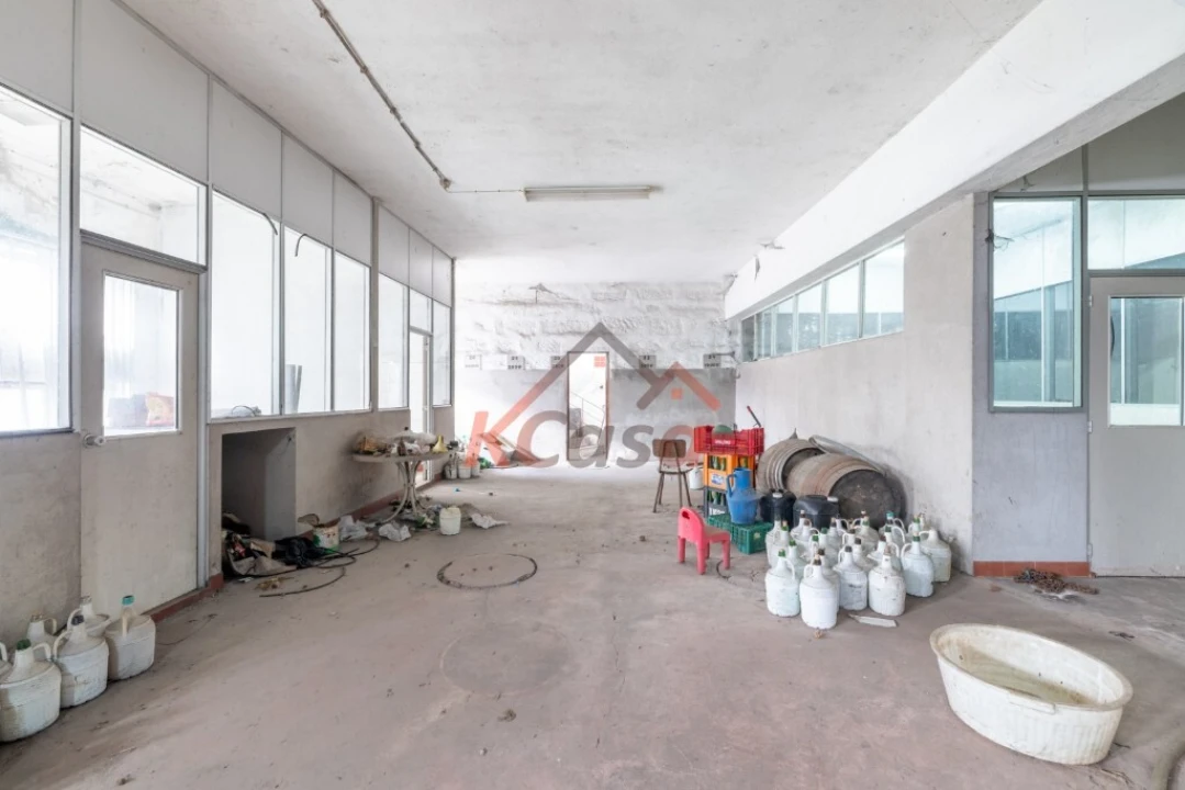 Armazém para Venda em Aguas Santas Foto 3