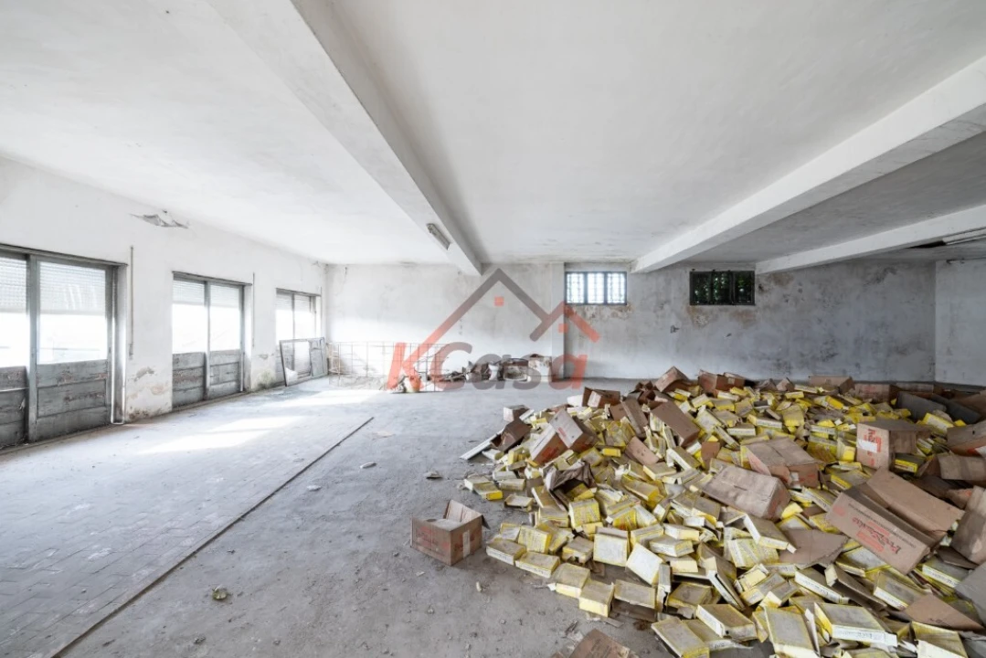 Armazém para Venda em Aguas Santas Foto 8