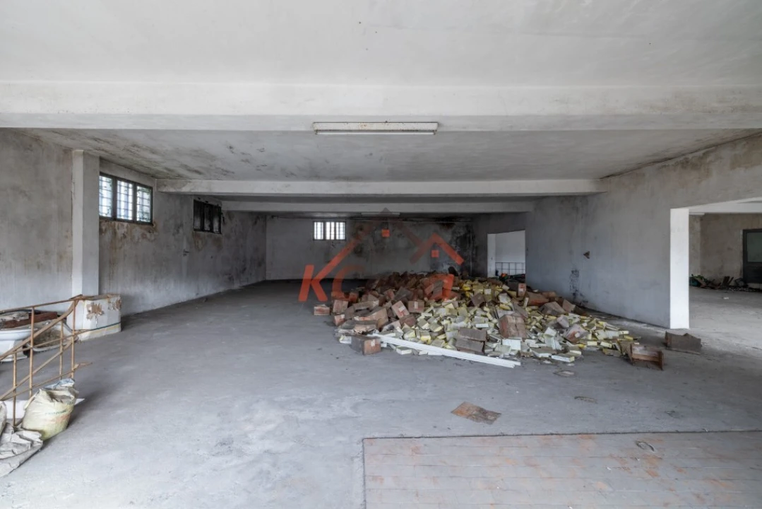 Armazém para Venda em Aguas Santas Foto 12