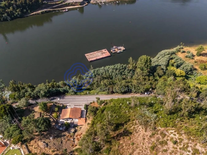 Terreno para Venda em Foz do Sousa e Covelo Foto 8