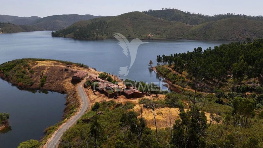 Quinta para Venda em Alferce Foto 2