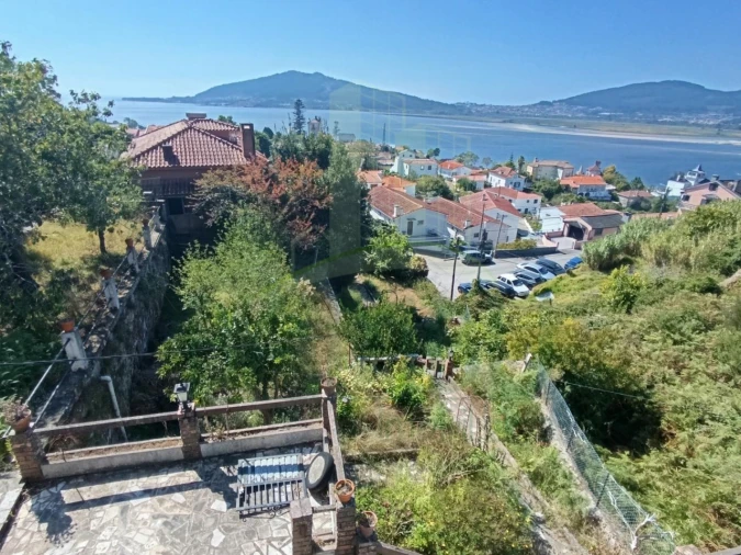 Moradia T4 para Venda em Seixas Foto 6