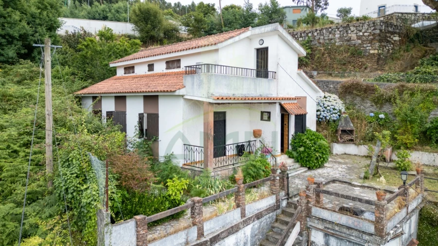 Moradia T4 para Venda em Seixas Foto 7