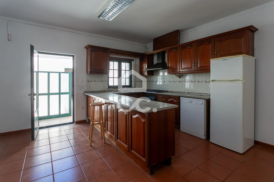 Prédio para Venda em Amareleja Foto 15