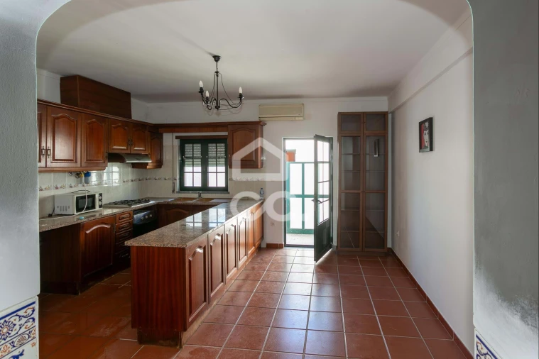 Prédio para Venda em Amareleja Foto 4