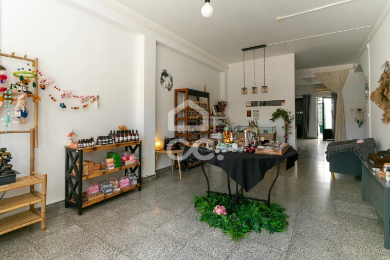 Prédio para Venda em Amareleja Foto 25