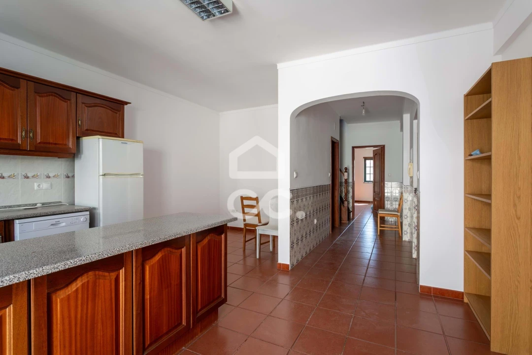 Prédio para Venda em Amareleja Foto 16