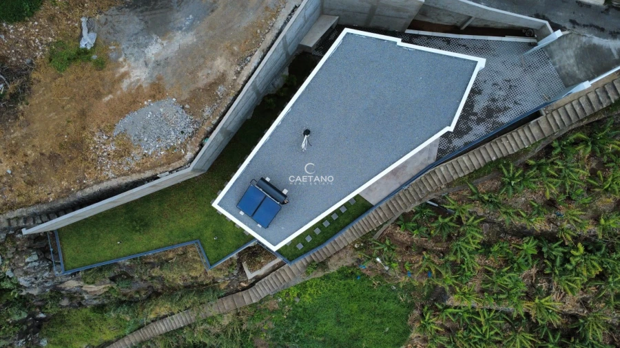 Moradia T3 para Venda em Tabua Foto 5