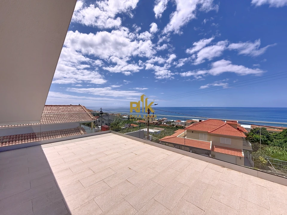 Moradia T4 para Venda em Paul do Mar Foto 41