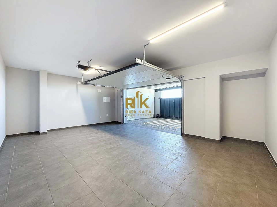 Moradia T4 para Venda em Paul do Mar Foto 52