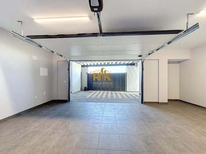 Moradia T4 para Venda em Paul do Mar Foto 53