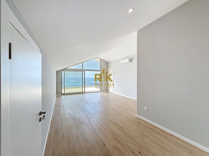 Moradia T4 para Venda em Paul do Mar Foto 33