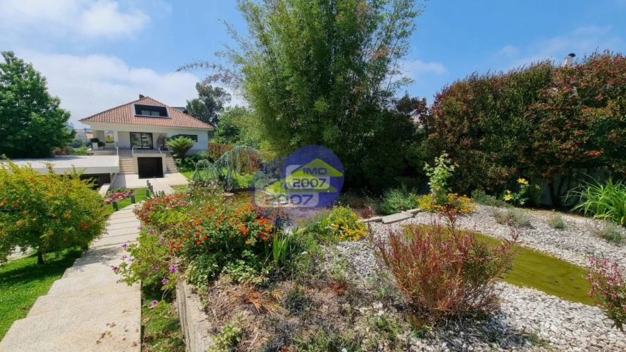 Moradia T4 para Venda em São Miguel do Souto e Mosteirô Foto 30