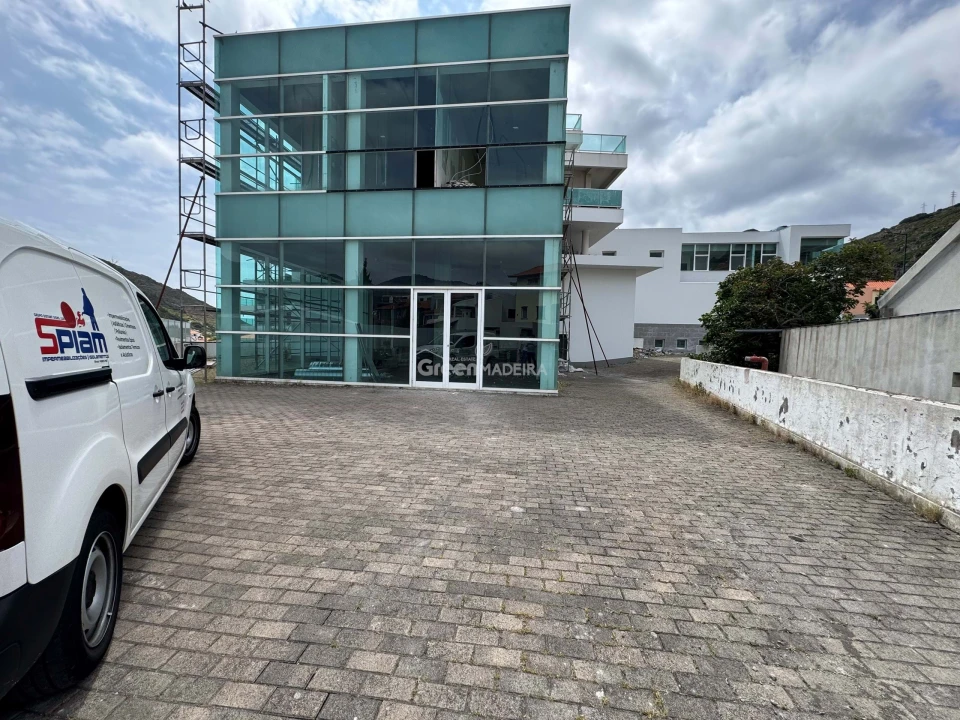 Armazém para Arrendamento em Machico Foto 3