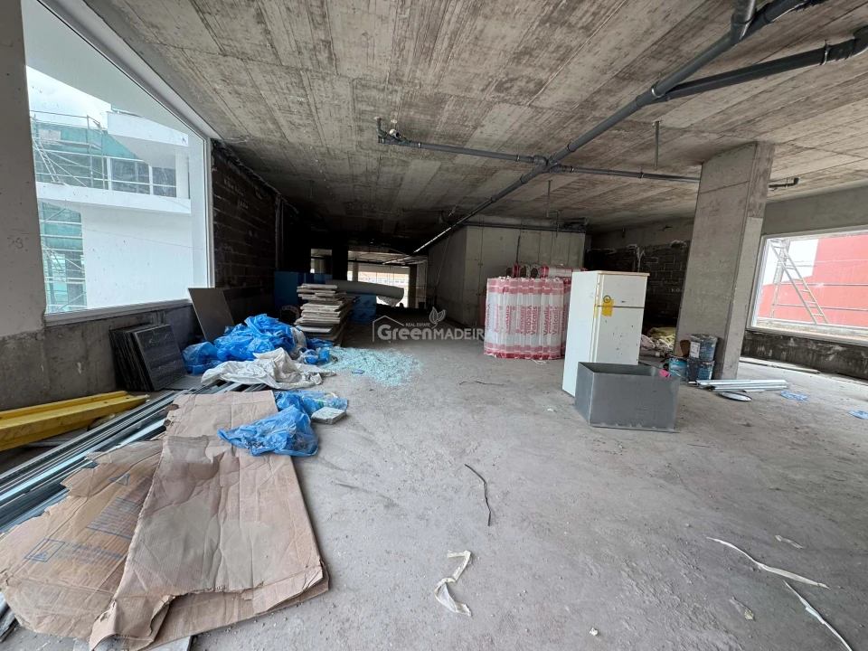 Armazém para Arrendamento em Machico Foto 8