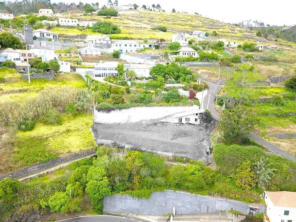 Terreno para Venda em Fajã da Ovelha Foto 6