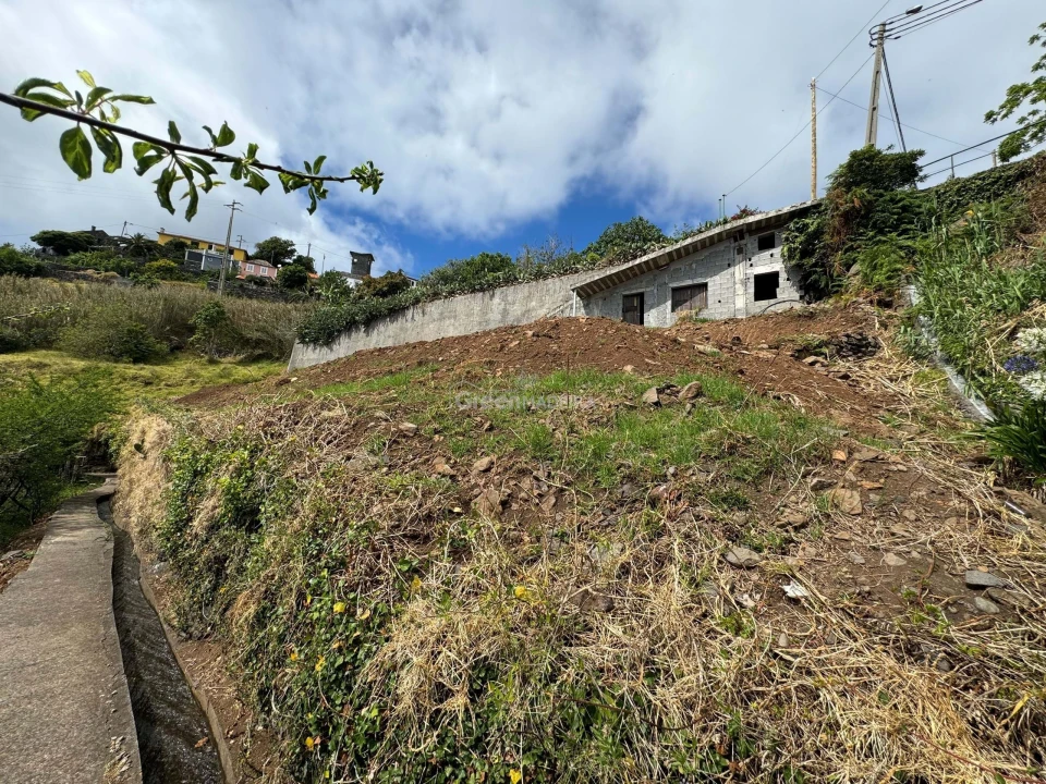 Terreno para Venda em Fajã da Ovelha Foto 25