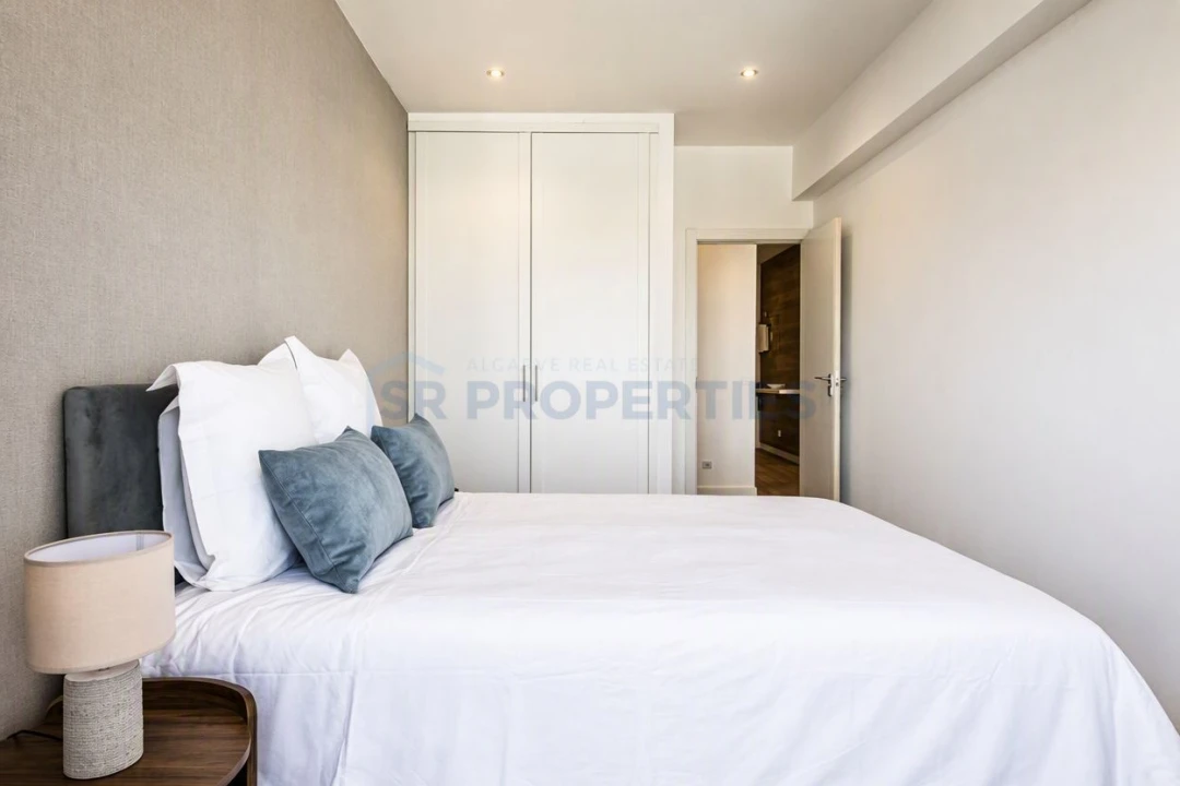 Apartamento T2 para Venda em Quarteira Foto 29