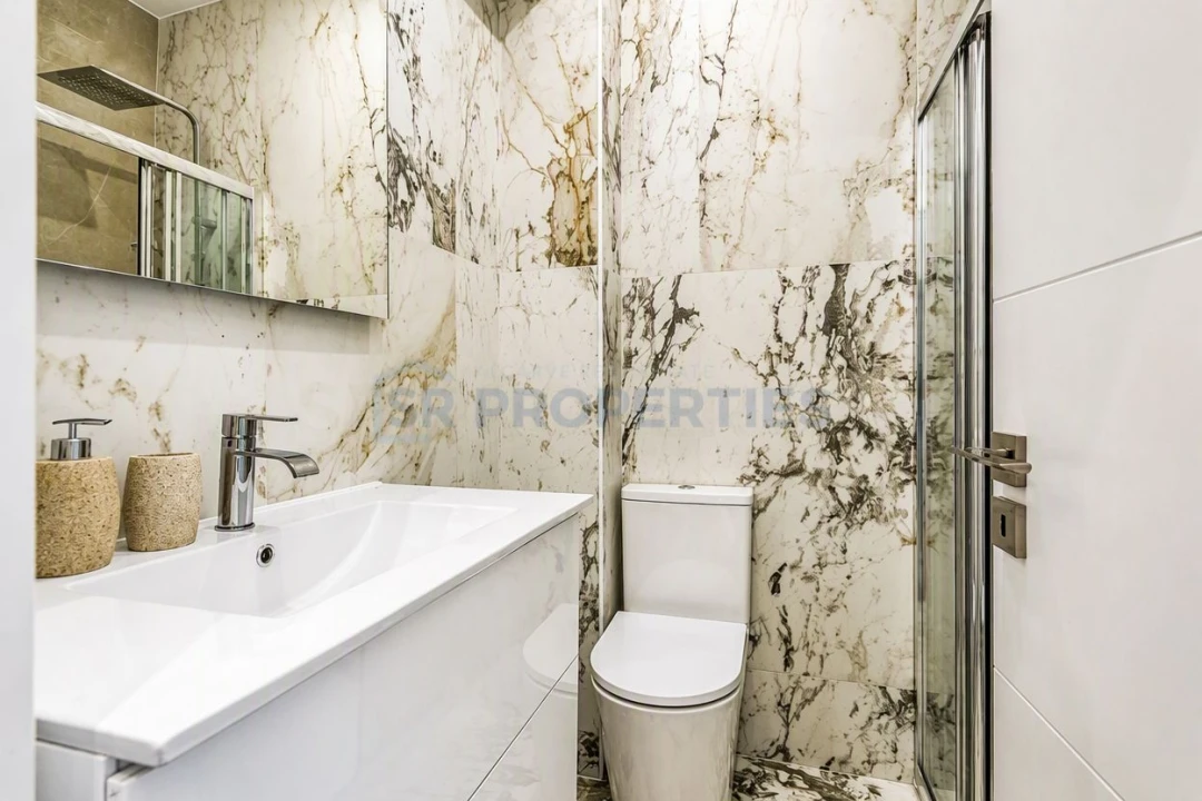 Apartamento T2 para Venda em Quarteira Foto 17