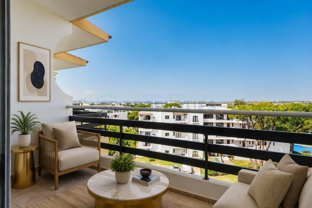 Apartamento T2 para Venda em Quarteira Foto 20