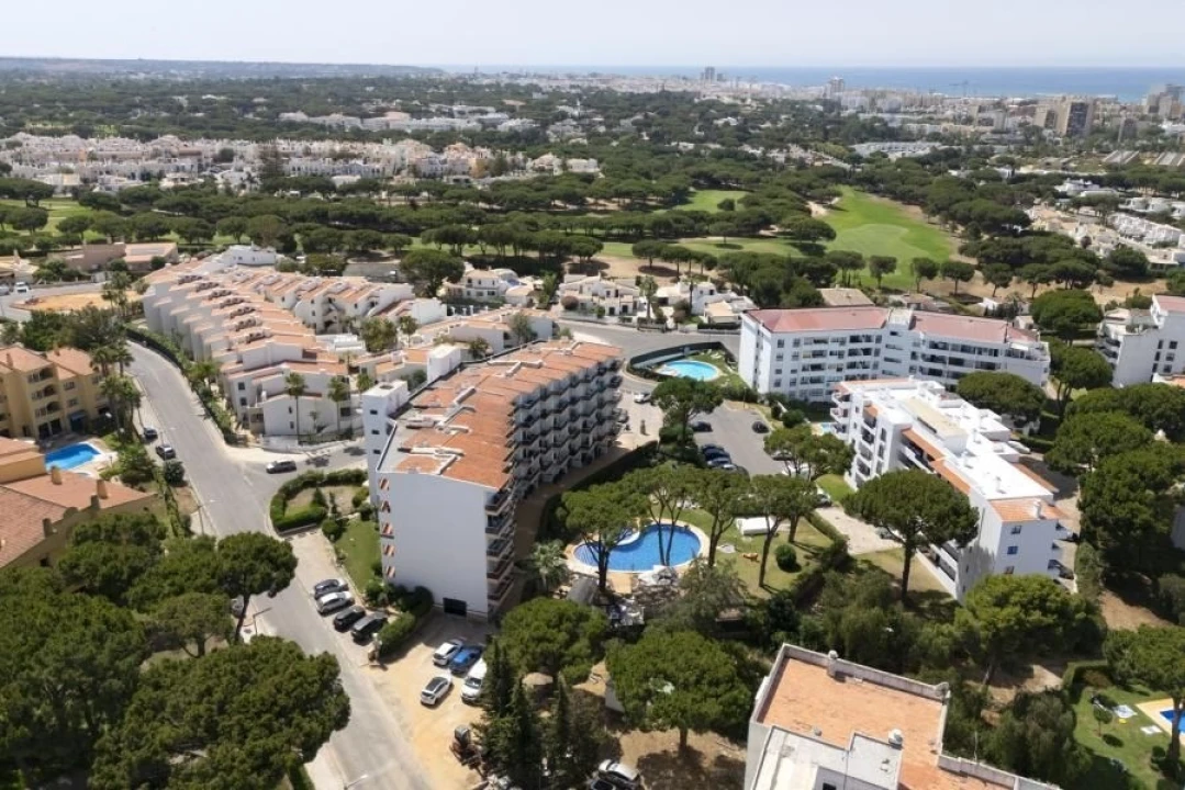 Apartamento T2 para Venda em Quarteira Foto 15