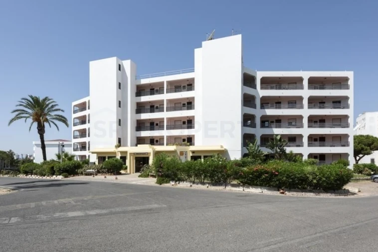 Apartamento T2 para Venda em Quarteira Foto 14