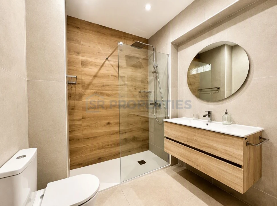 Apartamento T2 para Venda em Quarteira Foto 15