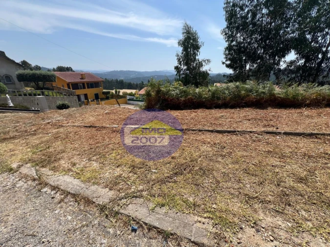 Terreno para Venda em Canedo, Vale e Vila Maior Foto 6