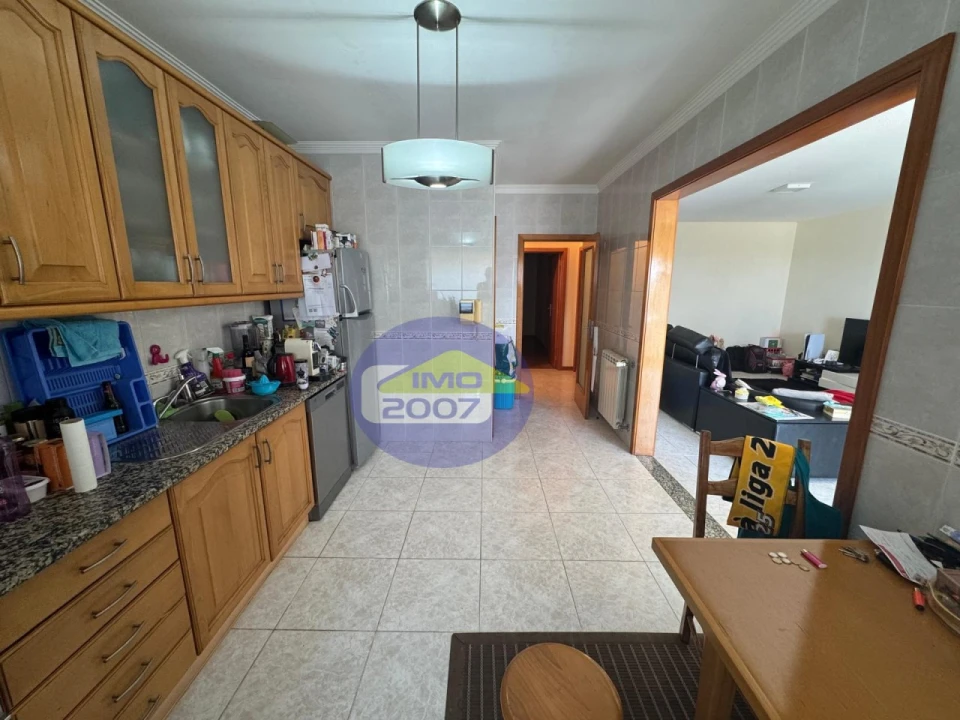 Apartamento T4 para Venda em São João de Ver Foto 2