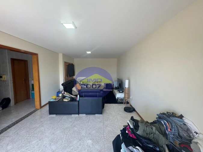 Apartamento T4 para Venda em São João de Ver Foto 3